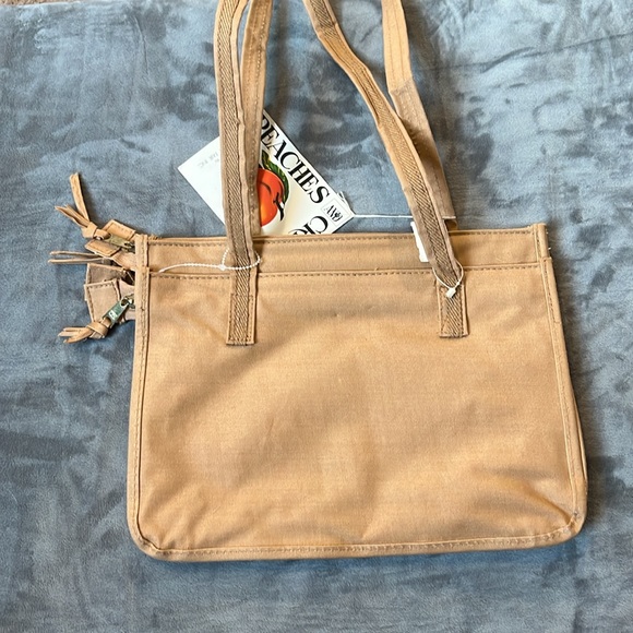 BNWT Vintage Peaches and Cream travel bag - Picture 3 of 5